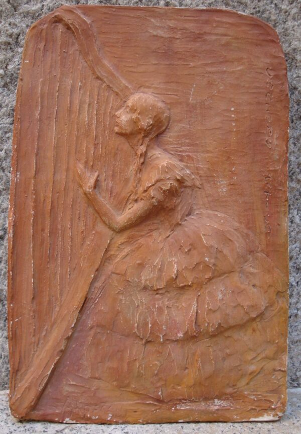 ARPESANI, Lina - Canzone antica - bassorilievo in gesso dipinto - scultura - terracotta - gesso - milano